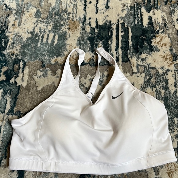Nike Other - Nike sports bra adjustable straps Xl white